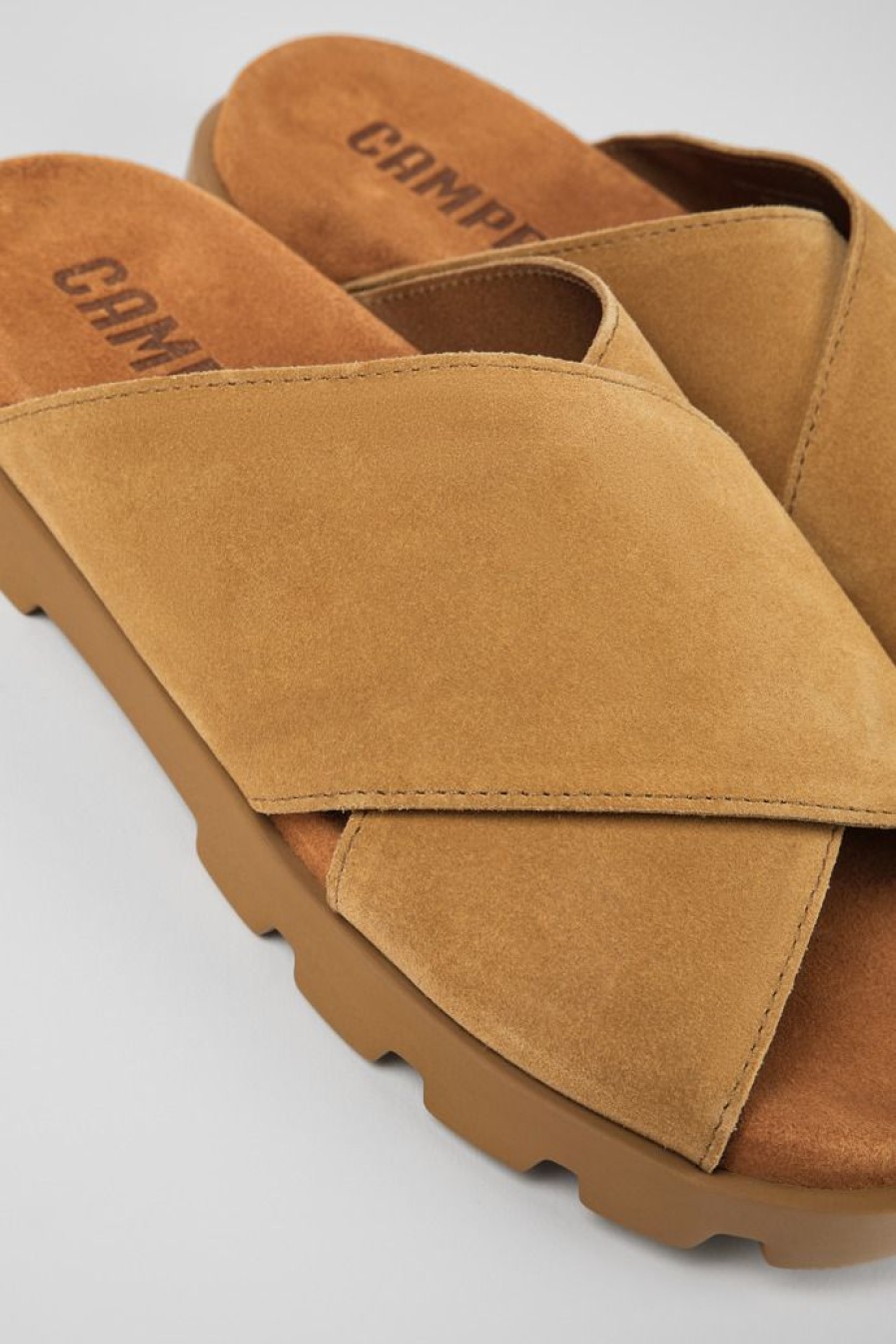 Camper Sandalias | Sandalia Con Tira Cruzada De Nobuk Beige Para Hombre