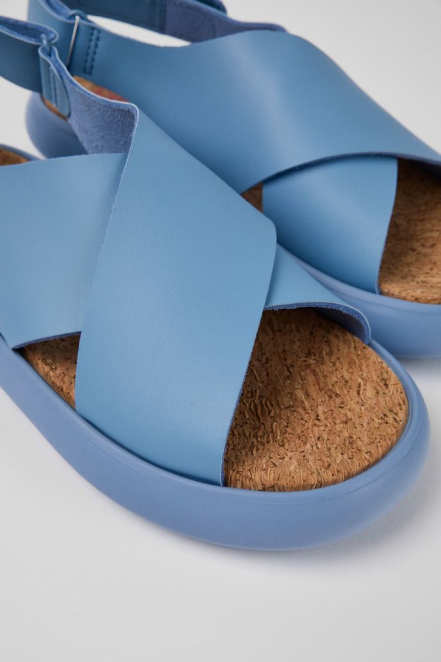 Camper Sandalias | Sandalia Con Tira Cruzada De Piel Azul Para Mujer