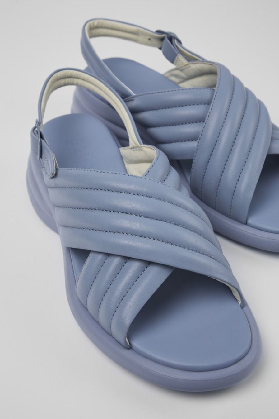 Camper Sandalias | Sandalia Con Tira Cruzada De Piel Azul Para Mujer