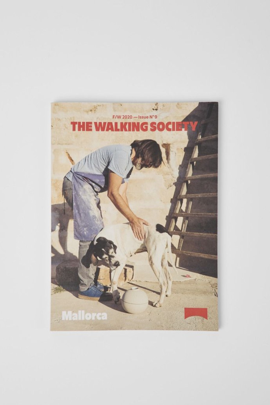 Camper Camper Souvenirs | La Revista The Walking Society