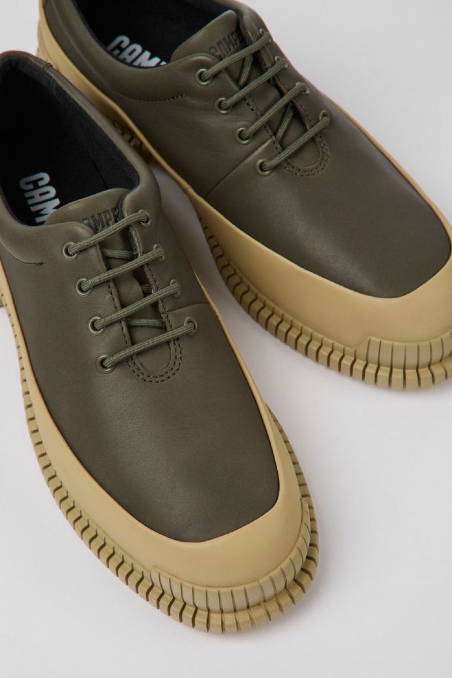 Camper Zapatos Planos | Zapatos Verdes Y Beige De Piel Para Mujer