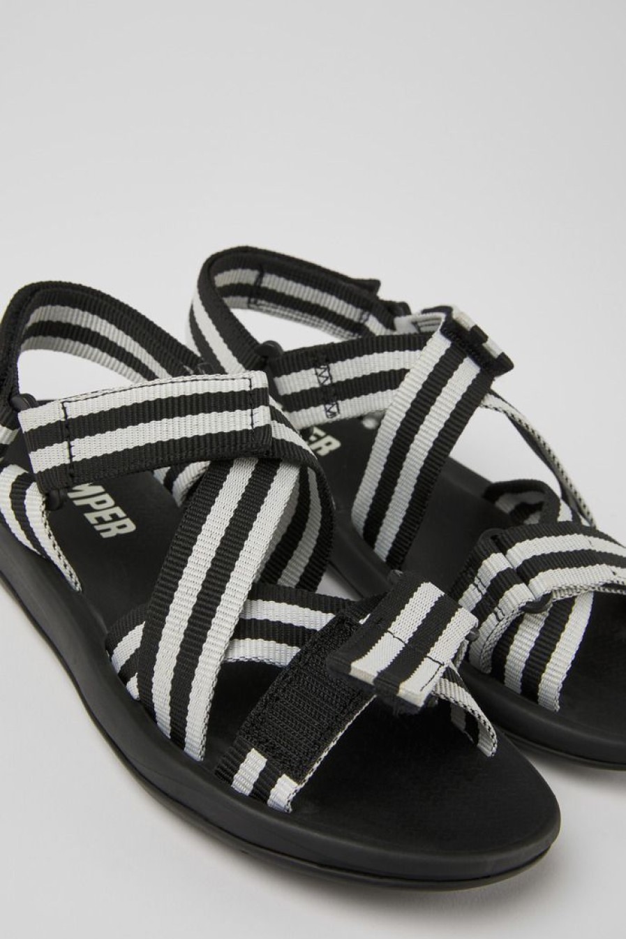 Camper Sandalias | Sandalias Blancas Y Negras De Tejido Para Mujer