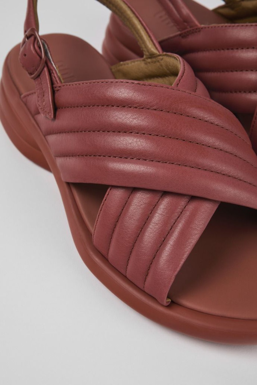 Camper Sandalias | Sandalia Con Tira Cruzada De Piel Roja Para Mujer