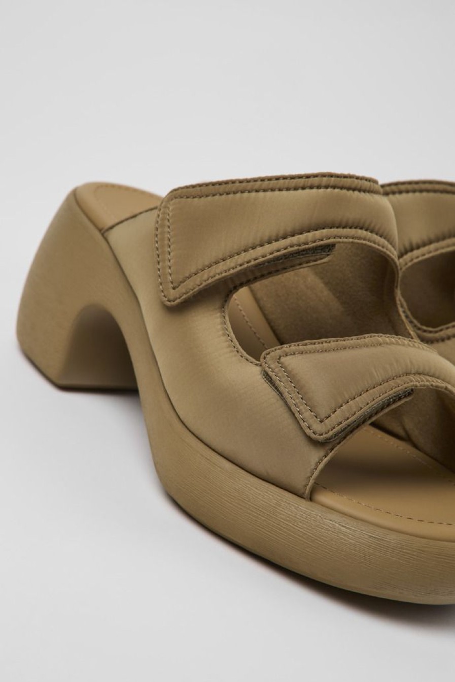 Camper Sandalias | Sandalia Con Dos Tiras De Tejido Marron Para Mujer